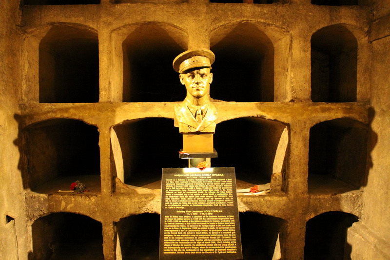 Národní památník hrdinů heydrichiády otevřen pro veřejnost od 7
