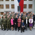 V Armádním muzeu na Žižkově předala ministryně obrany resortní vyznamenání